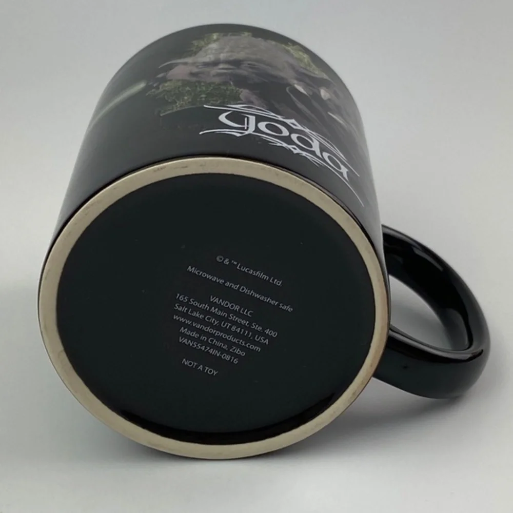Star Wars‎ Yoda Coffee Mug Cup Black Ceramic 11 oz